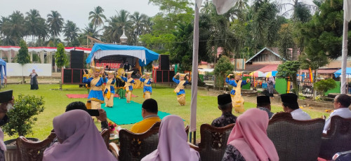 Baralek Batagak Kudo-Kudo Musholla Al-Ikhlas SMAN 1 Sungai Geringging