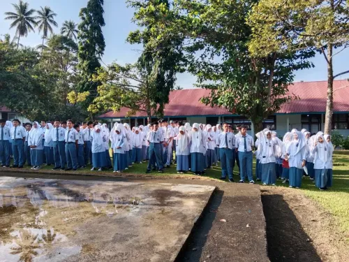 Hari Pertama Sekolah Setelah Lebaran Idul Fitri 1444H