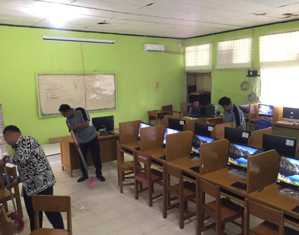 Pelaksanaan Ujian Asesment Nasional Berbasis Kompu