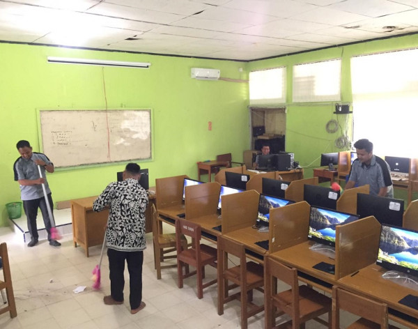 Pelaksanaan Ujian Asesment Nasional Berbasis Kompu
