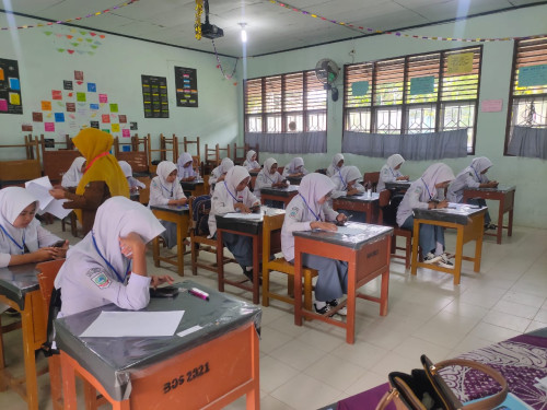Pelaksanaan Ujian Sekolah Daring Berbasis Web SMAN 1 Sungai Geringging